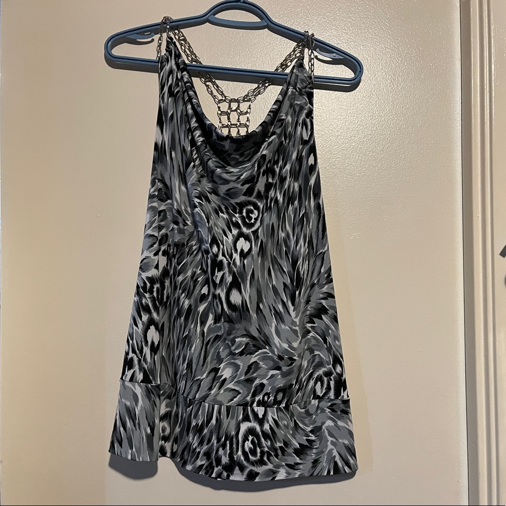 MXM SLEEVELESS CHAIN BACK TOP